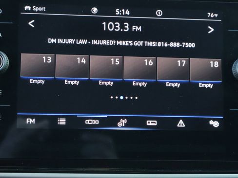 Used 2023 Volkswagen Atlas Cross Sport SEL R-Line AWD/4WD image 28