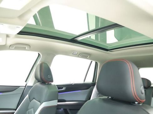 New 2026 Volkswagen Atlas Peak Edition AWD/4WD image 32