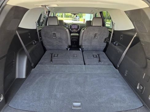 Used 2020 Chevrolet Traverse LT AWD/4WD image 11