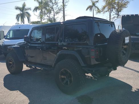 Used 2021 Jeep Wrangler Unlimited Rubicon w/ Trailer Tow Package image 7