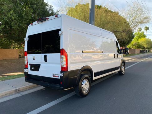 Used 2021 RAM ProMaster 2500 image 3