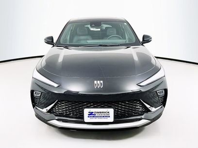 New 2025 Buick Envista Avenir