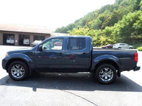 Used 2020 Nissan Frontier SV image 9