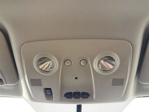 Used 2014 GMC Acadia SLT image 22