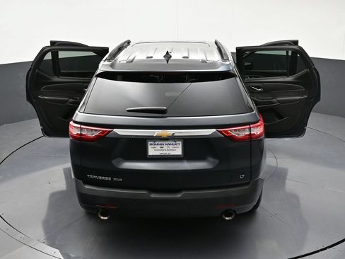 Used 2021 Chevrolet Traverse LT w/ LT Premium Package AWD/4WD image 36