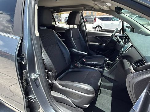 Used 2019 Buick Encore Preferred w/ Safety Package FWD image 38