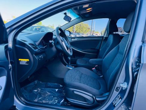 Used 2016 Hyundai Accent SE FWD image 10