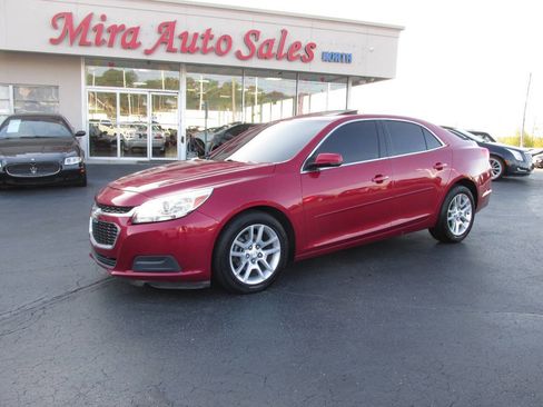 Used 2014 Chevrolet Malibu LT image 1