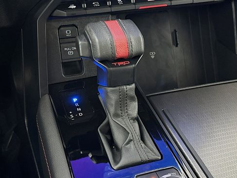 Used 2025 Toyota Sequoia TRD Pro AWD/4WD image 7