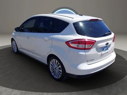 Used 2017 Ford C-MAX SE w/ Interior Protection Package FWD image 10