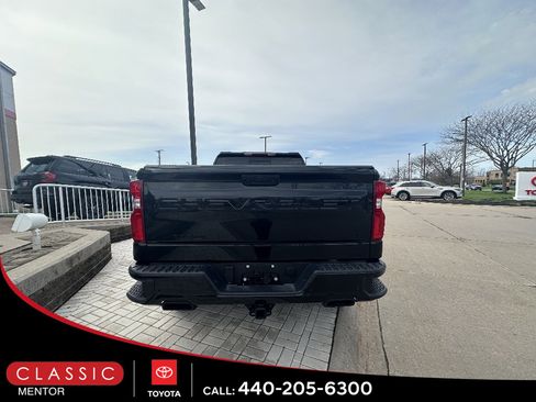 Used 2025 Chevrolet Silverado 1500 LT Trail Boss w/ LT Trail Boss Premium Package image 4