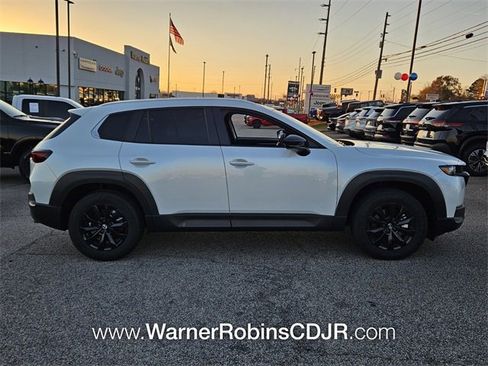 Used 2025 MAZDA CX-50 AWD 2.5 S w/ Premium Package image 16