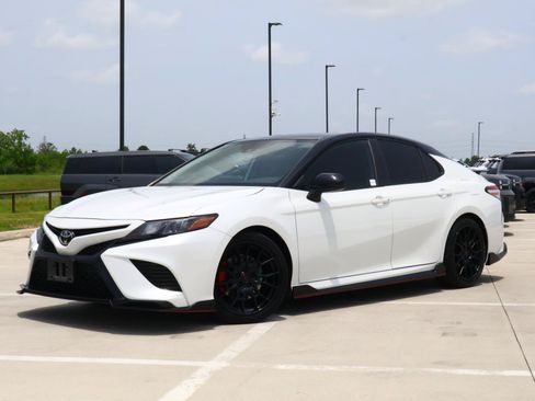 Used 2020 Toyota Camry TRD FWD image 1