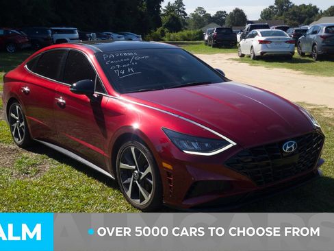 Used 2023 Hyundai Sonata SEL Plus FWD image 2