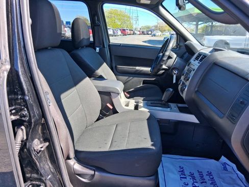 Used 2010 Ford Escape XLT FWD image 14