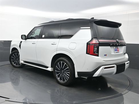 Used 2025 Nissan Armada Platinum Reserve image 30