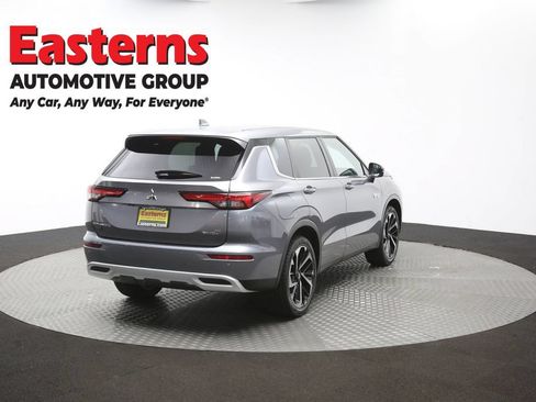 Used 2023 Mitsubishi Outlander SE AWD/4WD image 40
