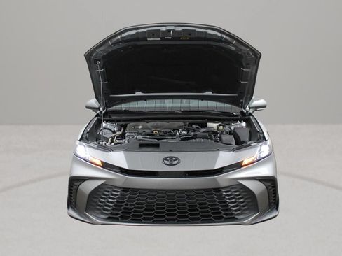 Used 2025 Toyota Camry SE w/ Multimedia Upgrade Package FWD image 39