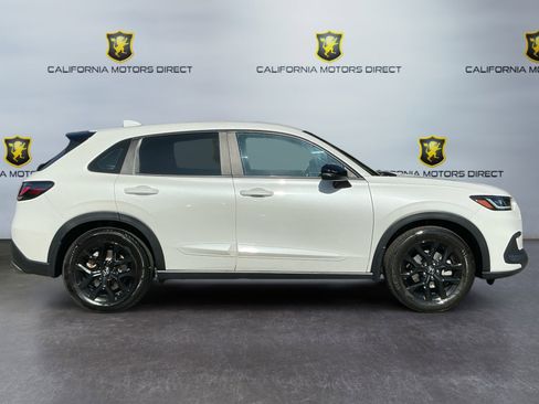 Used 2023 Honda HR-V Sport image 4