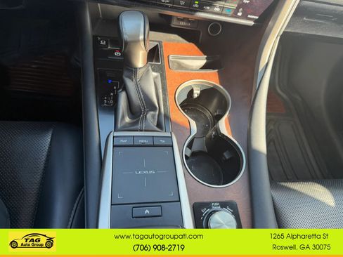 Used 2020 Lexus RX 450hL AWD w/ Premium Package image 15