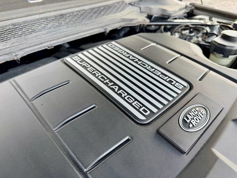 Used 2016 Land Rover Range Rover Sport Supercharged image 12