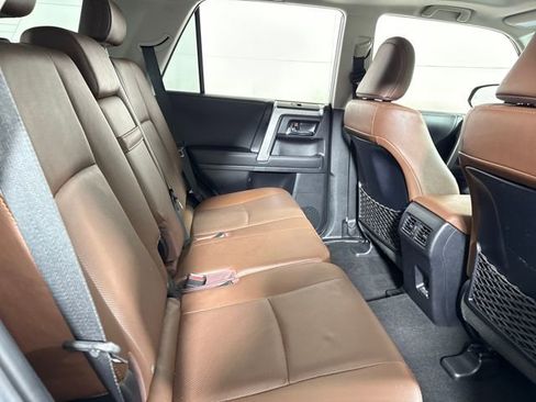 Used 2023 Toyota 4Runner Limited image 15