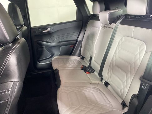 Used 2023 Ford Escape Platinum w/ Premium Technology Package image 13