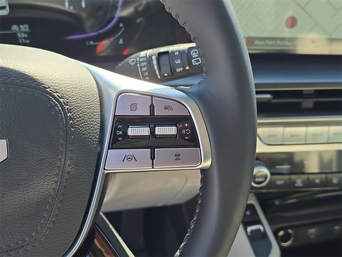 New 2025 Kia Telluride S image 33