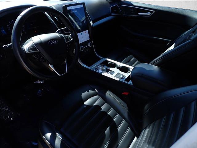 Used 2024 Ford Edge SEL AWD/4WD image 11