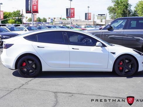 Used 2022 Tesla Model 3 Performance AWD/4WD image 12