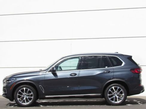 Used 2022 BMW X5 xDrive40i AWD/4WD image 4
