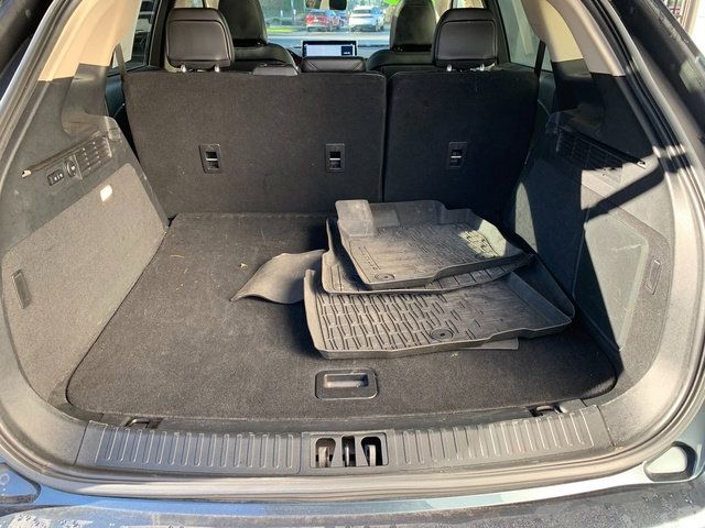 Certified 2023 Lincoln Nautilus Reserve AWD/4WD image 5