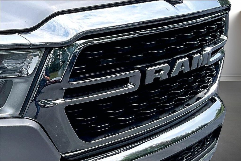 Used 2022 RAM 1500 Big Horn AWD/4WD image 30