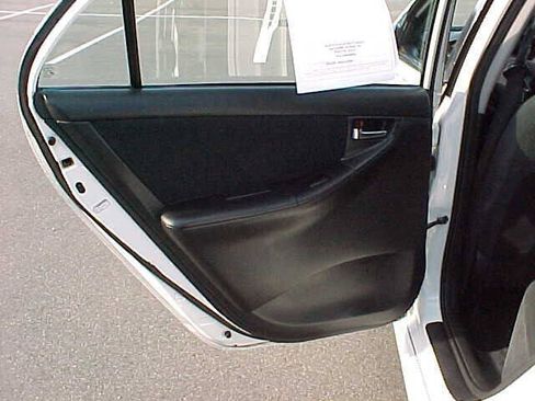Used 2007 Toyota Corolla S w/ Extra Value Pkg 1 FWD image 11