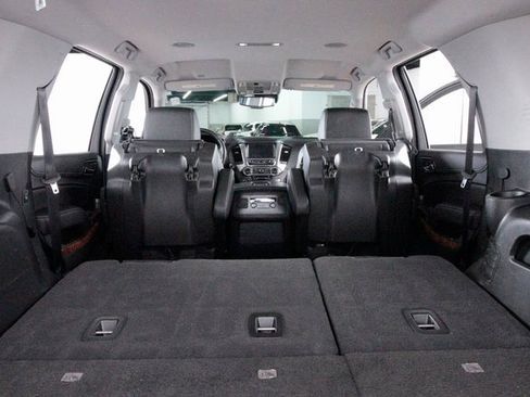 Used 2020 Chevrolet Tahoe Premier w/ Max Trailering Package image 31