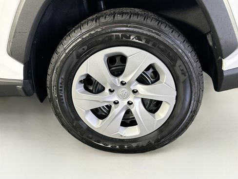 Used 2024 Toyota RAV4 LE image 11