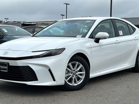 New 2026 Toyota Camry LE image 34
