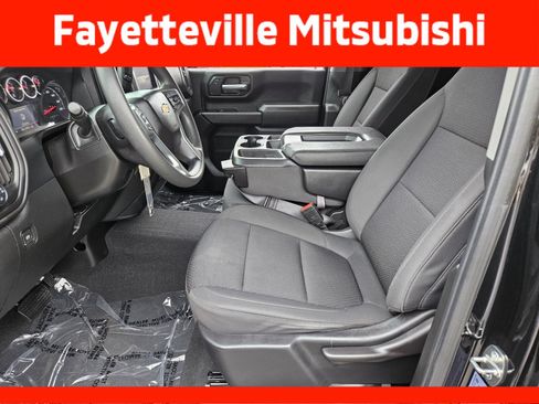 Used 2023 Chevrolet Silverado 2500 Custom w/ Custom Value Package AWD/4WD image 7