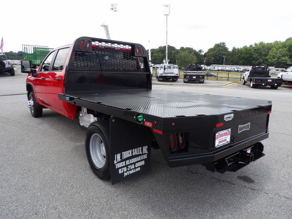 Used 2024 Chevrolet Silverado 3500 W/T w/ WT Convenience Package AWD/4WD image 5