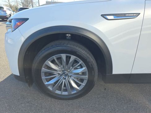 Used 2024 MAZDA CX-90 Plug-In Hybrid w/ Preferred AWD/4WD image 10