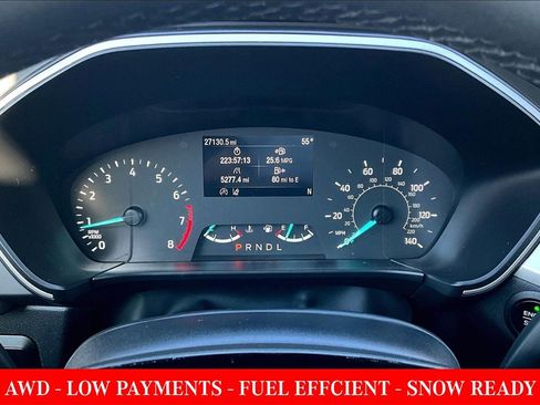 Used 2022 Ford Escape SE w/ Cold Weather Package image 12