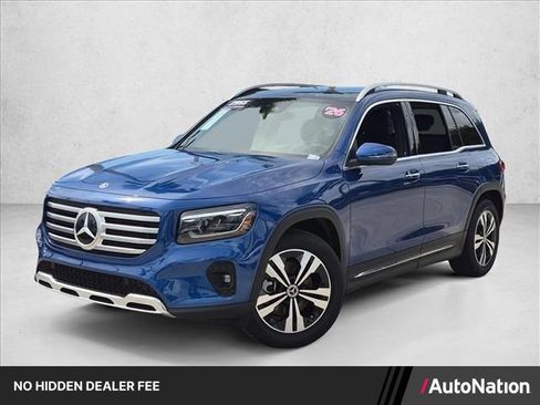 Used 2026 Mercedes-Benz GLB 250 4MATIC image 1