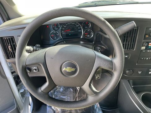 New 2025 Chevrolet Express 2500 image 11