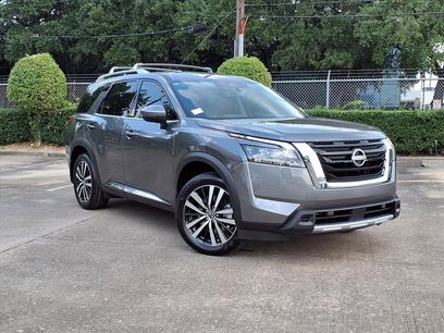 New 2025 Nissan Pathfinder Platinum