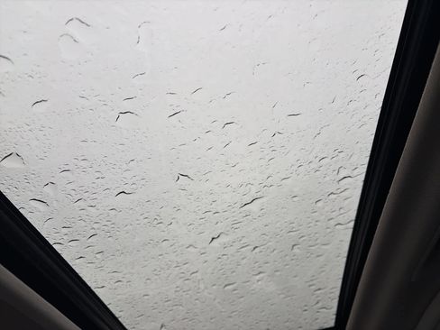 Used 2022 Subaru Crosstrek 2.5i Sport w/ Moonroof Package image 20