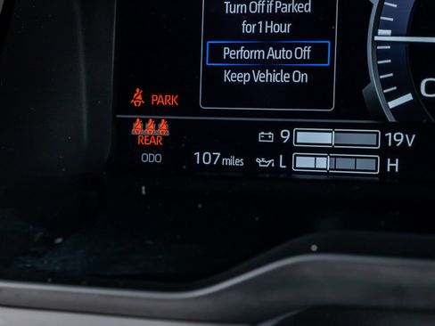 Used 2026 Toyota Tundra Platinum w/ Tow Tech Package AWD/4WD image 21