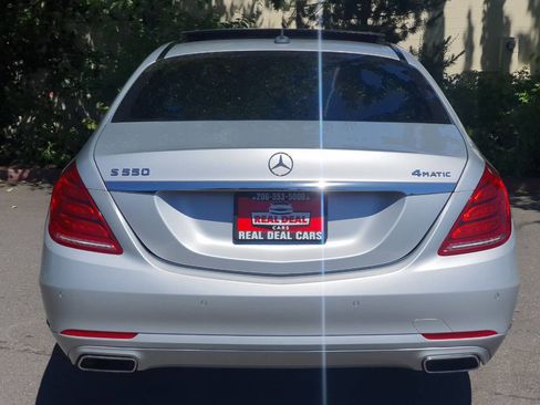 Used 2017 Mercedes-Benz S 550 4MATIC Sedan image 12