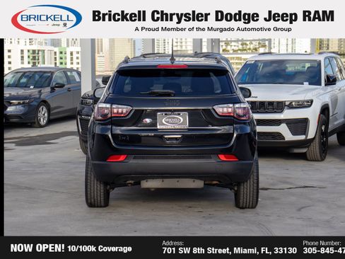 Used 2023 Jeep Compass Altitude image 6