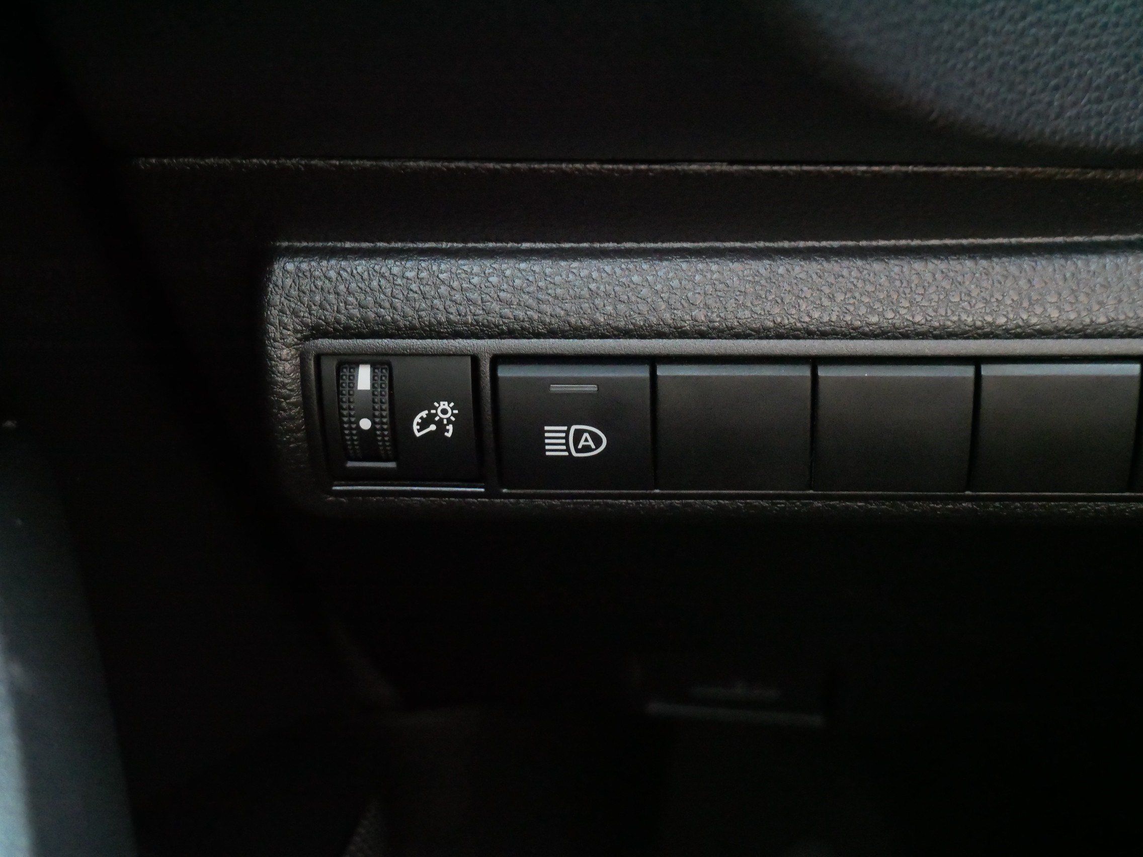 Certified 2026 Toyota Corolla LE FWD image 27