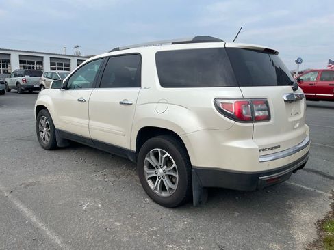 Used 2014 GMC Acadia SLT FWD image 3